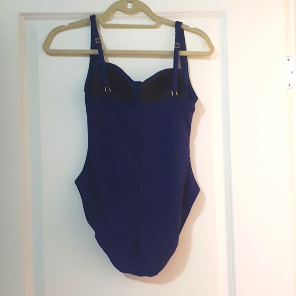 EUC La Blanca Vintage-inspired One Piece Swimsuit (Sz. 8) - Picture 3 of 7